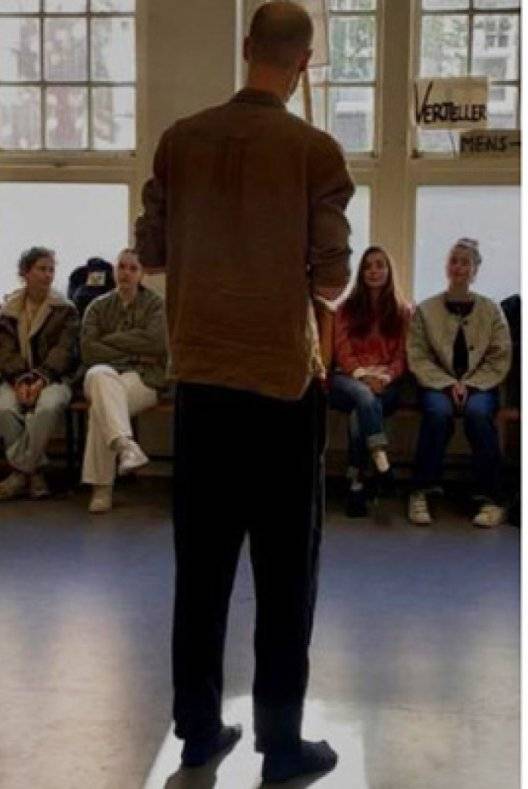 “Alsof je een steen liefdevol naar huis brengt”  -  Mijn ervaring met de workshop van Kees de Haan