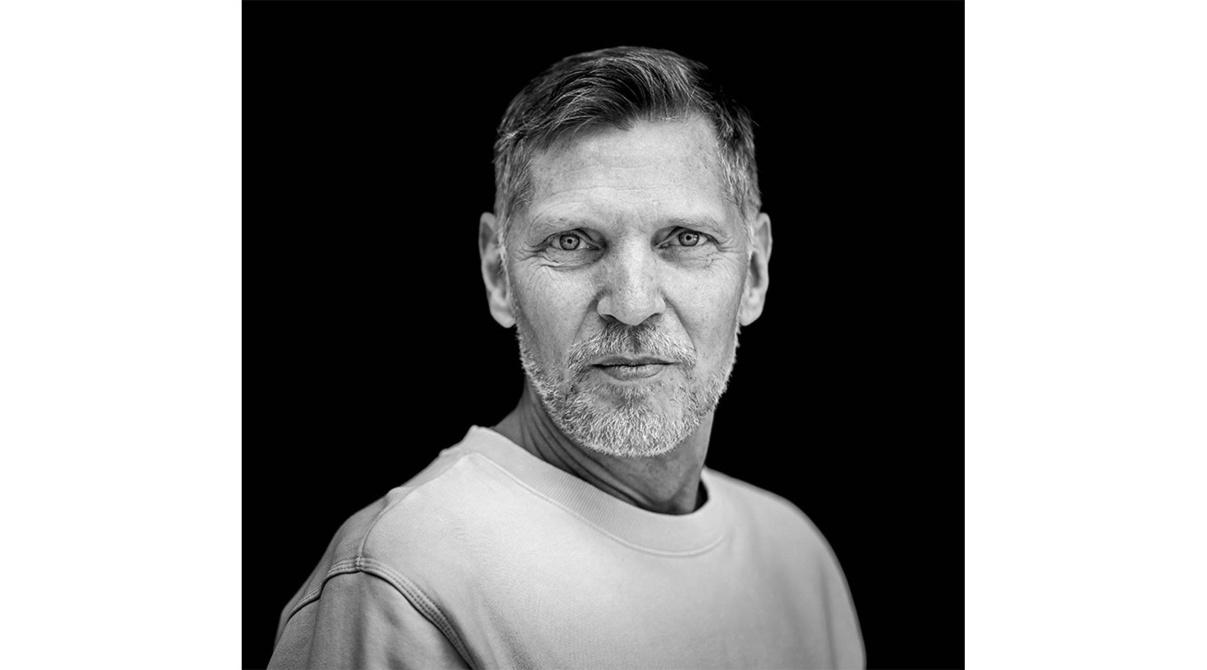 Erwin Olaf (1959 - 2023)